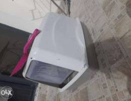 Cat litter box