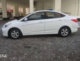 Hyundai Accent!!Mid-option