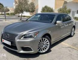 2014 Lexus LS460L (LOW MILEAGE)