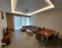 Beautiful 2 BR FF Apartment+Balcony in Amw...