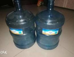 Al Manhal 5 gallons and plastic rack