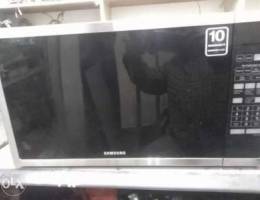 Samsung 54litre ceramic microwave neat and...