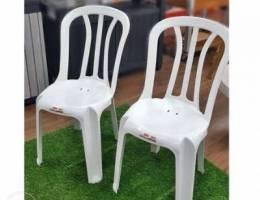 Plastic chairs 4sale