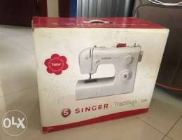 Urgent Sale of singer sewing machine - In ...