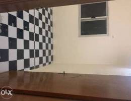 Room for rent in 2bedroom flat in Gudaibiy...