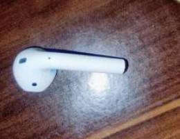 Apple earpord only right side