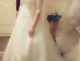 Wedding gown