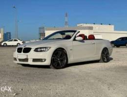 BMW 335i convertible 2009 - Alpine white