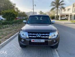 Pajero 3.8L/expat owned/105km