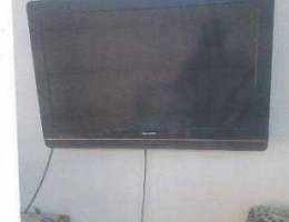 32" Sharp TV