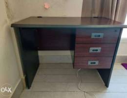 Office desk / Study table with 3 drawers