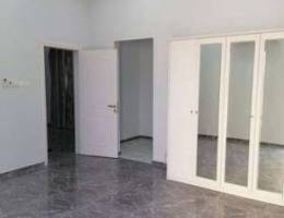 Semi furnished flat for rent in Mahooz con...