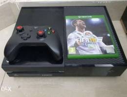 Xbox one 500gb with one gear n all cables