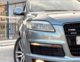 Audi Q7 mint condition