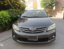 Toyota Corolla _ Model 2400 - Negotiable