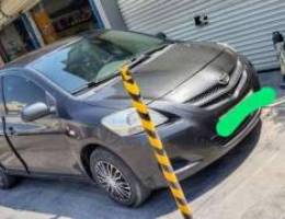 Urgent sale, yaris 2009 price 1350(negotia...