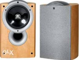 Pair of KEF Q1 bookshelf speakers