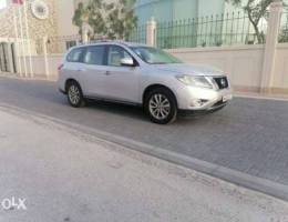 Nissan pathfinder 2015 excellent condition