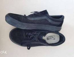 Vans - All black