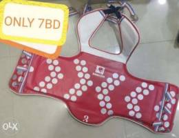 New Taekwondo Chest Guard Size 3 / ONLY 7B...