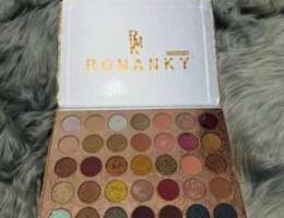 Romanky 35 color eyeshadow palette