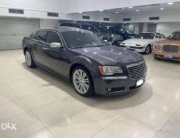 Chrysler 300 C 2013 (Grey)