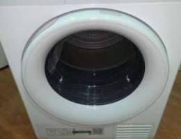 whirlpool dryer as new 2 weeks used only 7...