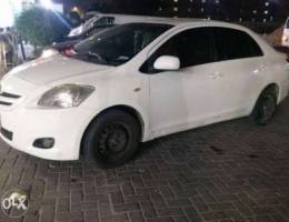 Toyota Yaris 2010 urgent sale