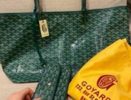 Goyard tote with pocket