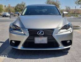 Lexus Is350 one owner Bahraini agent