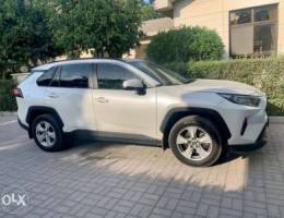 Stunning new shape RAV4 - UK Expat