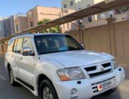 Mitsubishi Pajero full options