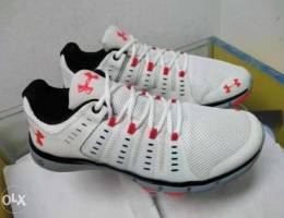 Under Armour sports shoes