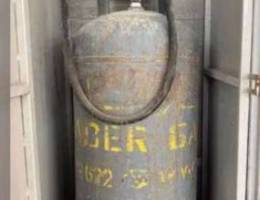 nadar gas cylinder mediem size with regula...