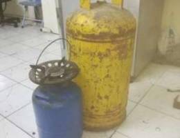 1 big 1 small gas cylinder