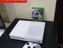 XBox one s 4K . 1TB