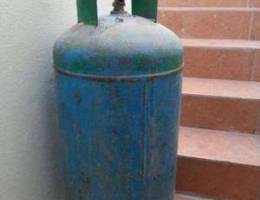 Gas cylinder