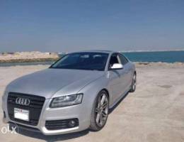 Audi A5 Coupe 3.2L V6 2010