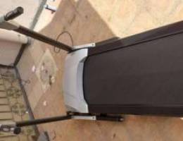 treadmill tiwan made 3.2hp 140kg can carry...