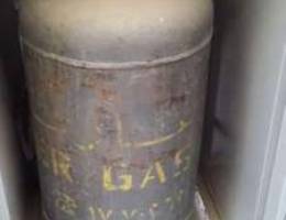 Nader gas cylinder with new plugin type re...