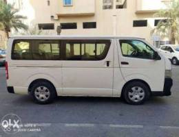 Toyota Hiace 16 Passenger Bus Well Maintai...