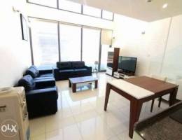 Spacious 3 BR FF Duplex apartment+Balcony ...