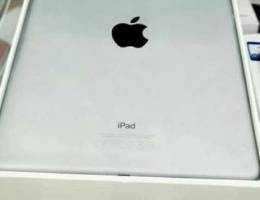 Ipad 8 32 GB silver coler 2 day used