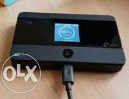 Tp link pocket WiFi with charging cable