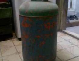 Gas cylinder