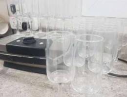 Champagne glasses (18 pieces)