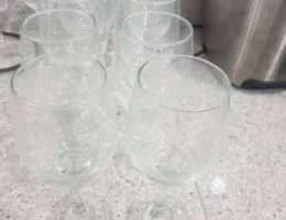 Wine glasses (14 pieces)