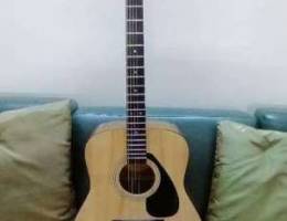 Yamaha Acoustic Guitar F310