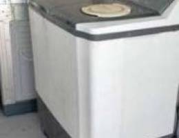 LG semi automatic washing machine