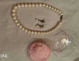 Pearl necklace and ear pieces